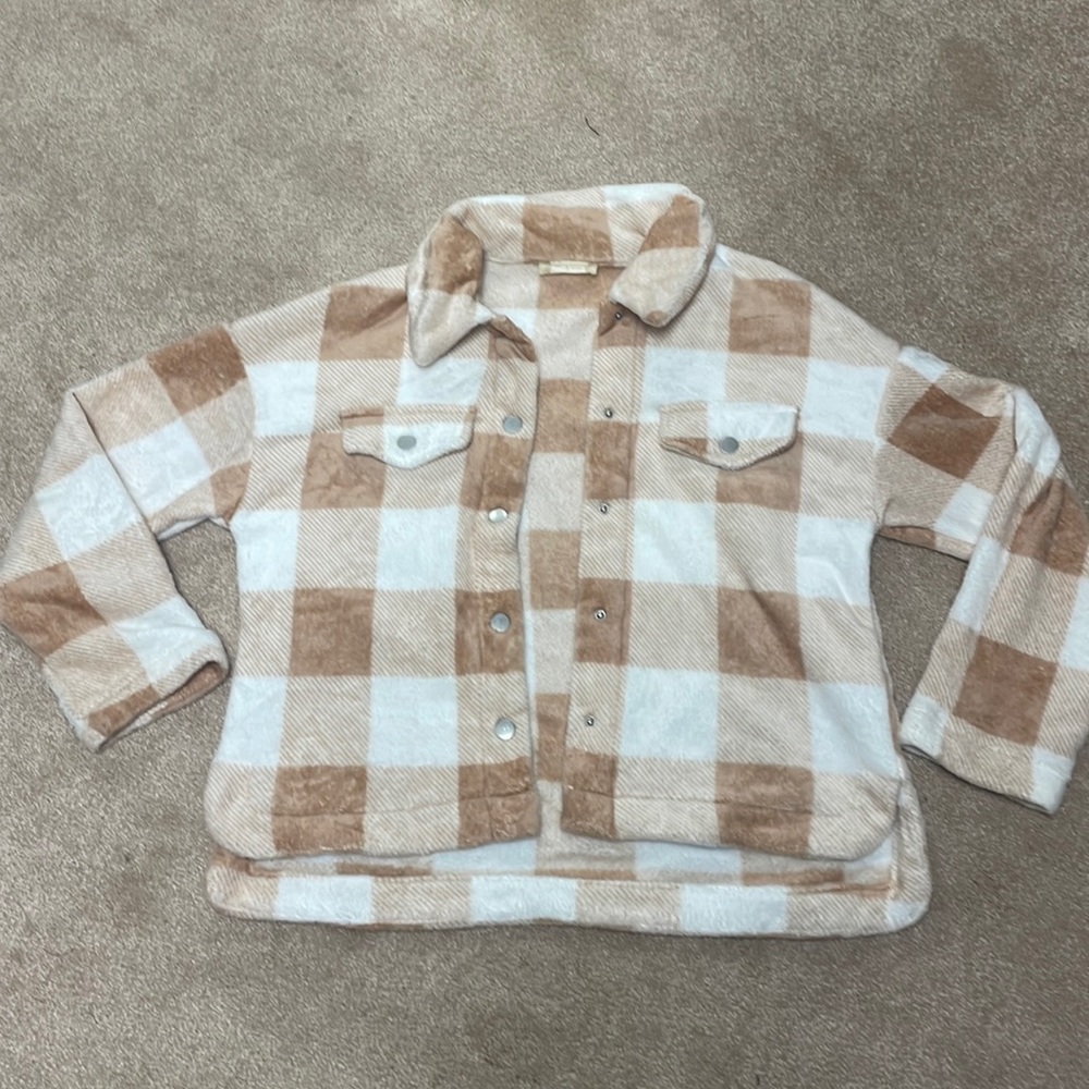 Fuzzy warm button jacket